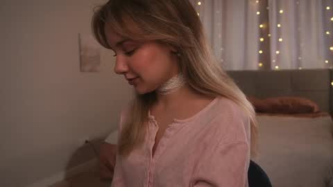 shebuny online show from 10, 4, 2026