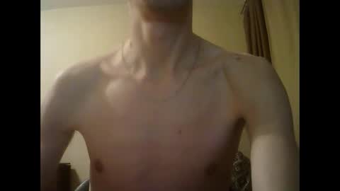 Snapshot of shedevr02 chatting on 30, 1, 2025 Roger online show from 30, 1, 2025