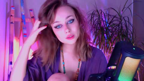 sheeeeesh_gurl online show from 2, 12, 2024