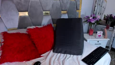 shellbydior online show from 8, 3, 2025