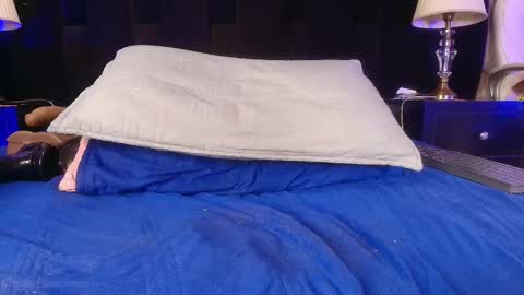 Snapshot of shelsy_loreds chatting on 10, 2, 2025 Shelsy online show from 10, 2, 2025