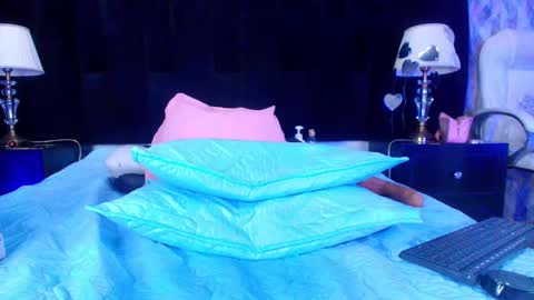Snapshot of shelsy_loreds chatting on 18, 2, 2025 Shelsy online show from 18, 2, 2025