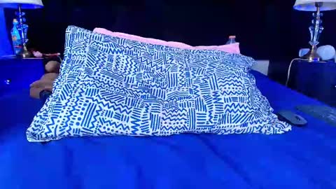 Snapshot of shelsy_loreds chatting on 5, 3, 2025 Shelsy online show from 5, 3, 2025