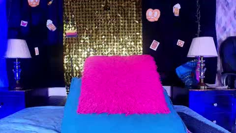 Snapshot of shelsy_loreds chatting on 13, 9, 2025 Shelsy online show from 13, 9, 2025