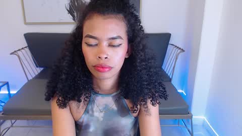 Shenna online show from 18, 12, 2024