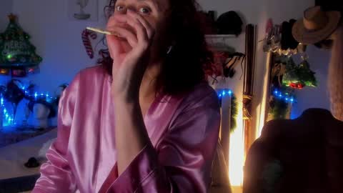 Snapshot of sherahade chatting on 12, 12, 2024 shera hade online show from 12, 12, 2024