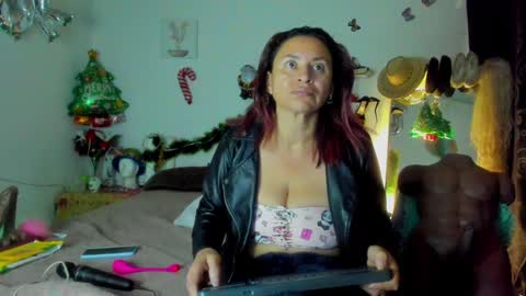 Snapshot of sherahade chatting on 23, 12, 2024 shera hade online show from 23, 12, 2024