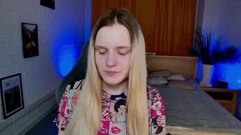 Snapshot of sherributlers chatting on 14, 5, 2026 Sweet Sherri online show from 14, 5, 2026