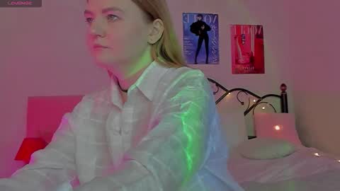 Snapshot of sherritate chatting on 6, 1, 2026 Sherri online show from 6, 1, 2026