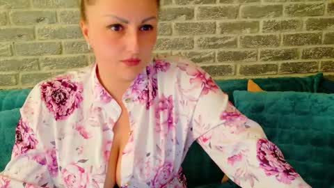 Snapshot of sherry_french chatting on 30, 7, 2026 Sherry online show from 30, 7, 2026