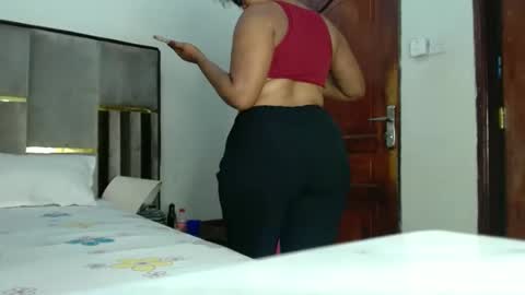 Snapshot of sherrysaa chatting on 17, 2, 2025 Sherry l online show from 17, 2, 2025