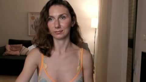 Snapshot of shesleepsnaked chatting on 6, 3, 2025 shesleepsnaked online show from 6, 3, 2025