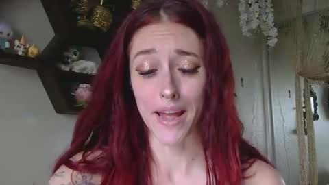 Snapshot of shespeachy chatting on 24, 4, 2026 peachy online show from 24, 4, 2026
