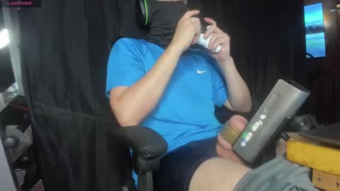 Snapshot of shibashamu chatting on 4, 10, 2025 Daddy online show from 4, 10, 2025