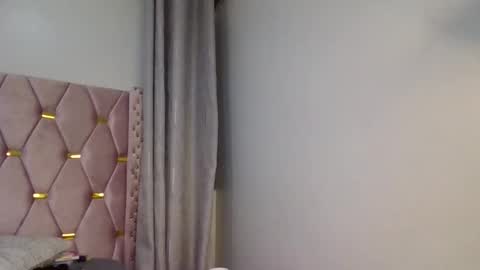 Shilla online show from 8, 11, 2025