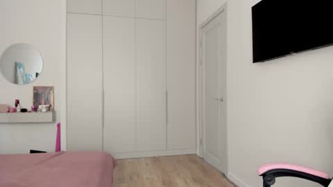 Snapshot of shineel chatting on 2, 2, 2026 Shineel online show from 2, 2, 2026