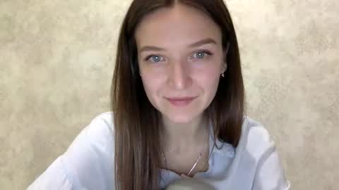 Jesica online show from 7, 4, 2026