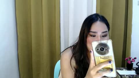 Snapshot of shiningkimmyrotme chatting on 14, 12, 2025 Hot Jessie online show from 14, 12, 2025