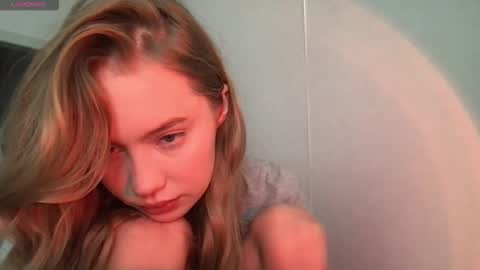 shiny_bunny1 online show from 22, 2, 2026