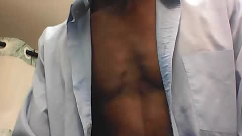 Snapshot of shinyhead69 chatting on 21, 3, 2026 shinyhead69 online show from 21, 3, 2026