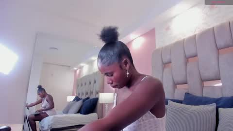 Shirly  online show from 17, 5, 2026