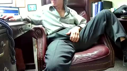 nikolas send dm for an appointment online show from 12, 2, 2025