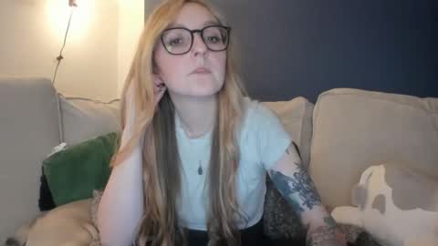 short sweetpea online show from 21, 2, 2025