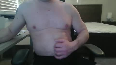 Snapshot of shorterhair99698298 chatting on 2, 2, 2026 shorterhair99698298 online show from 2, 2, 2026