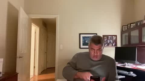 Chicago Guy online show from 3, 1, 2025