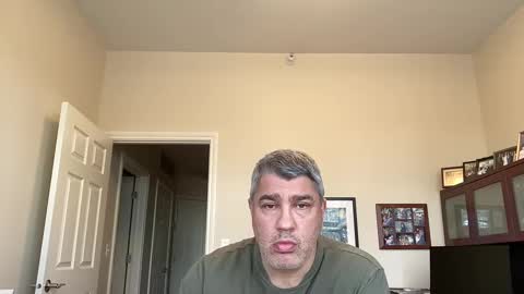 Chicago Guy online show from 28, 1, 2025