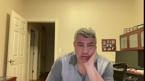 Chicago Guy online show from 18, 9, 2025