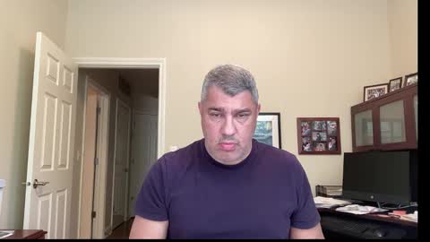 Chicago Guy online show from 14, 10, 2025