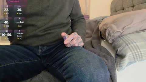 Snapshot of showoffjay46 chatting on 12, 2, 2026 showofjay online show from 12, 2, 2026