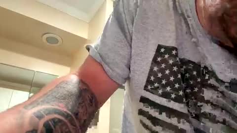 YeahBoi420 online show from 14, 1, 2025