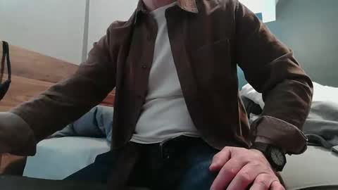 shutterbug989 online show from 20, 4, 2026