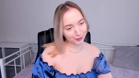 Anna online show from 11, 3, 2025