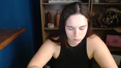 Snapshot of shy_lil chatting on 30, 9, 2025 shy_lil online show from 30, 9, 2025