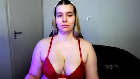 Snapshot of shy_nerd_babyy chatting on 30, 4, 2026 shy_nerd_babyy online show from 30, 4, 2026