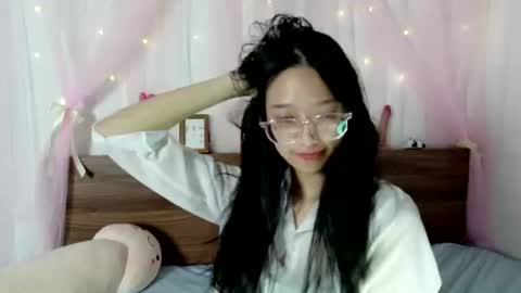shy_pink_doll online show from 24, 7, 2026