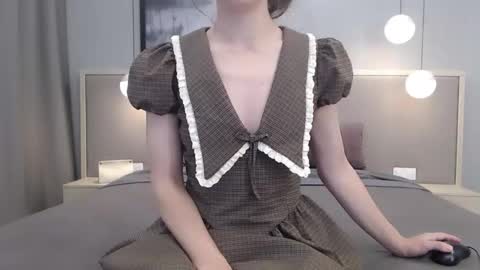 shy_schoolgirl_ online show from 27, 10, 2025