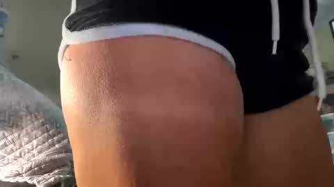 Snapshot of shyg1r1 chatting on 10, 10, 2025 Sasha online show from 10, 10, 2025