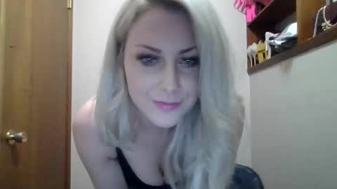 shygirlyxo online show from 11, 4, 2026