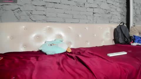 Snapshot of shygurl18hot chatting on 19, 2, 2025 shygurl18hot online show from 19, 2, 2025