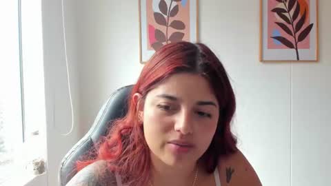 Snapshot of shylittlebunny chatting on 12, 6, 2026 shylittlebunny online show from 12, 6, 2026