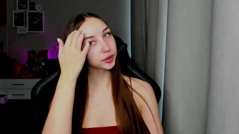 Snapshot of sia0610 chatting on 30, 3, 2026 SIA online show from 30, 3, 2026