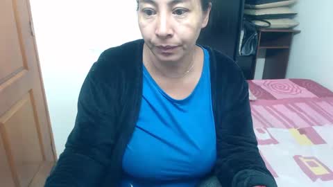 Snapshot of siblley chatting on 1, 2, 2025 sara online show from 1, 2, 2025