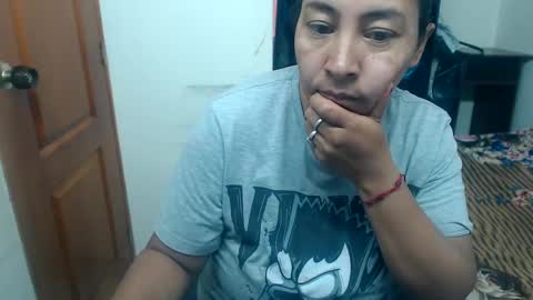 Snapshot of siblley chatting on 11, 2, 2025 sara online show from 11, 2, 2025