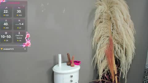 sienna_glow online show from 16, 4, 2026