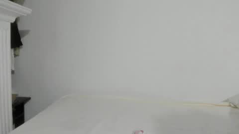sienna_glow online show from 3, 6, 2026