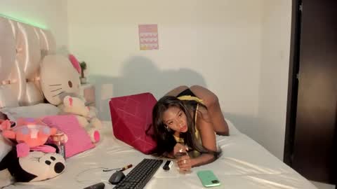sierra_violet online show from 18, 1, 2025